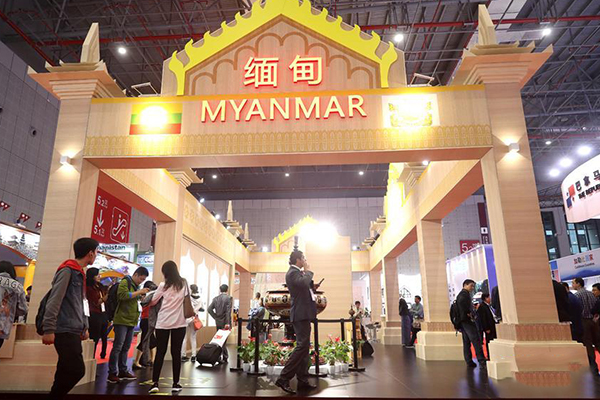 Импортын экспод оролцож буй зочин орнуудын үзэсгэлэнгийн павьлион