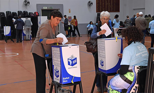 Өмнөд Африкийн их сонгууль эхлэв