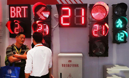 Хятадын Олон улсын ухаалаг тээврийн XIII үзэсгэлэн Шанхайд болов