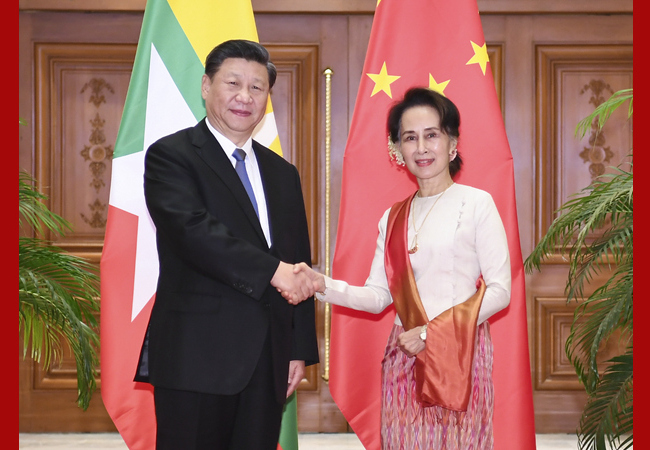 Ши Жиньпин Мьянмарын Төрийн зөвлөх Аун Сан Су Читай хэлэлцээ хийв